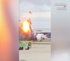 “فيديو“ شاهد حريق وانفجار بطائرة أمريكية في مطار بولاية فلوريدا
