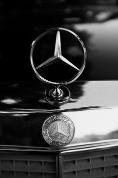 “دايملر” تطلق تطبيق CROOVE لمشاركة السيارات الخاصة Daimler