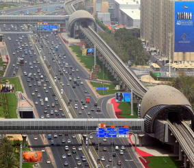 “دبي” بدء تطبيق تقنية “ضبط السرعة الوسطية” للكشف عن مخالفات السرعات المرورية