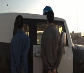 دوريات أمن الرياض تلقي القبض على حدثين تورطا في تكسير زجاج السيارات