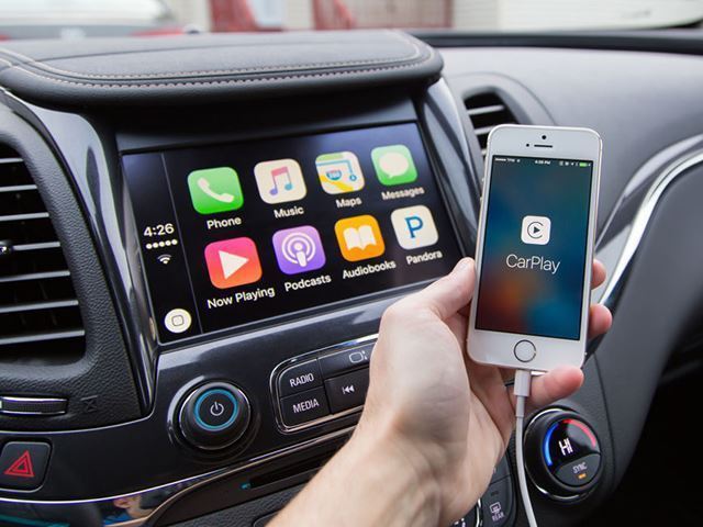 "أبل" تواجه قضية ضخمة لعدم منعها سائقي السيارات من استخدام تطبيق الفيس تايم Apple 1
