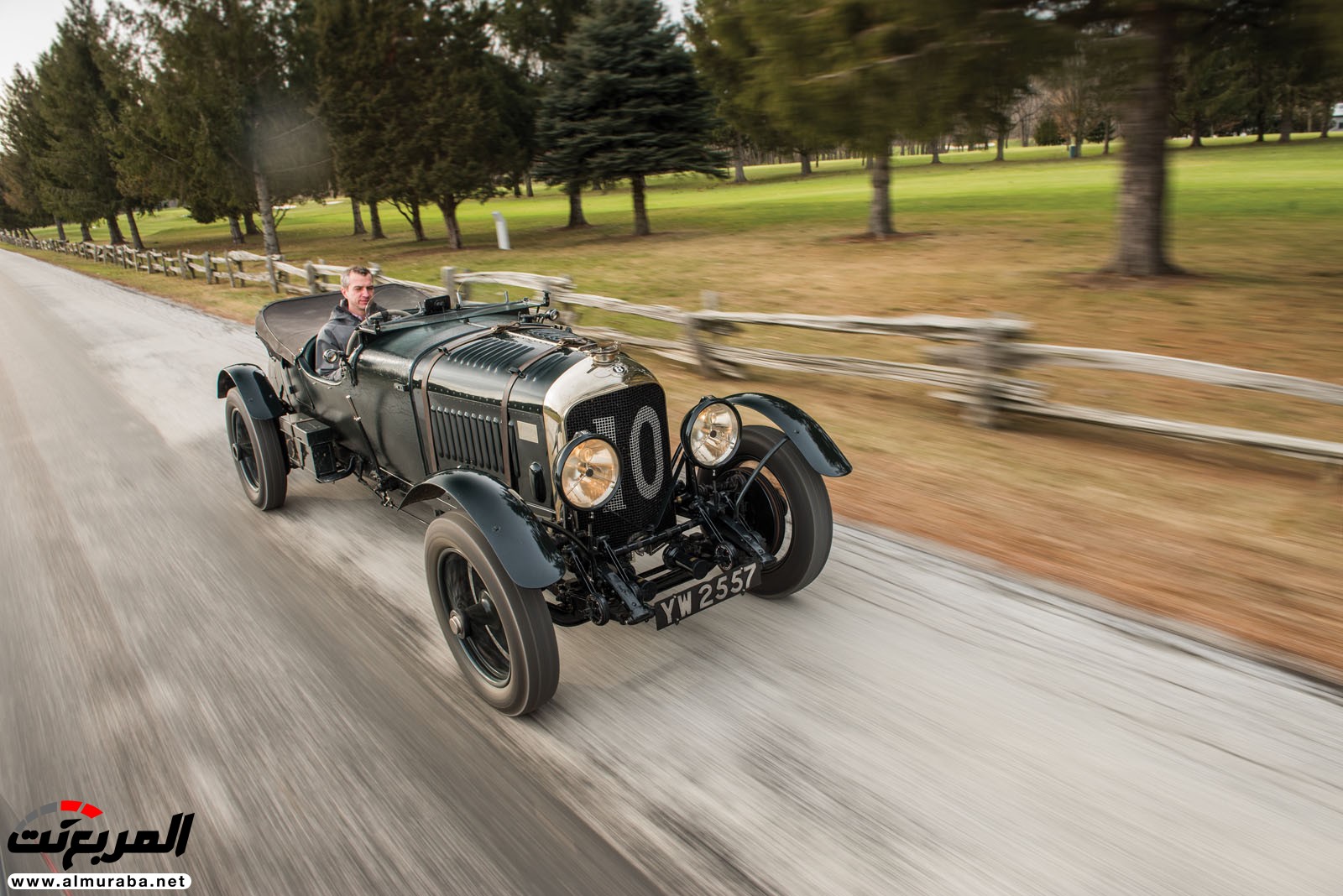 "بالصور" سيارة بنتلي موديل 1928 المشاركة في سباقات لومان تعرض بـ 7 مليون دولار في مزاد علني 37