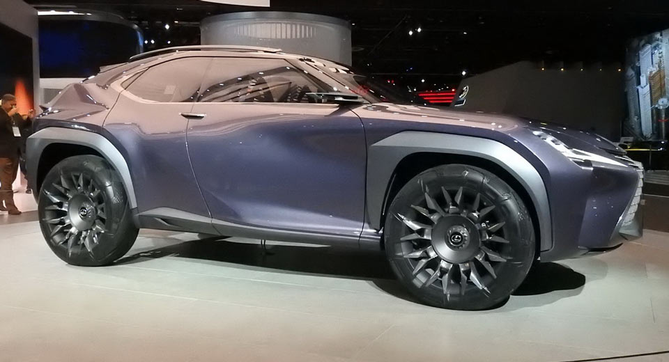 كونسبت UX هو رؤية "لكزس" لكروس أوفر مستقبلية فاخرة Lexus 1