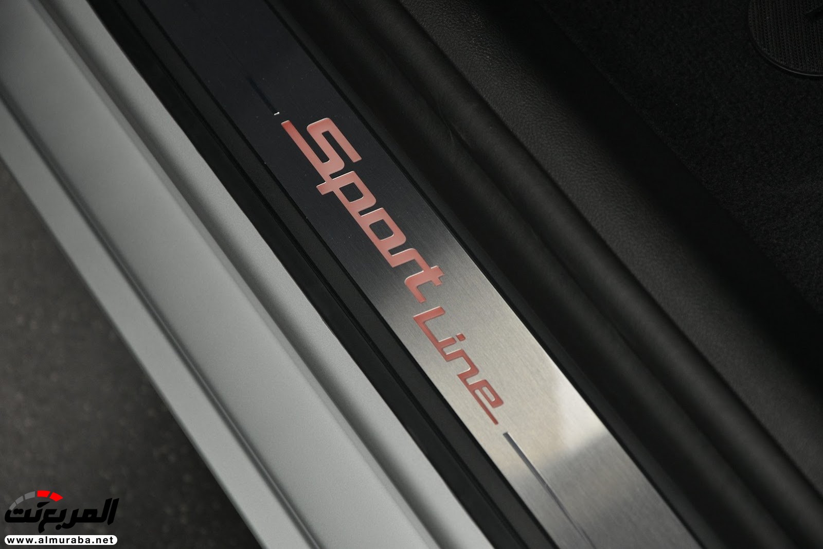 "بي إم دبليو" 540i الجديدة كلياً بتعديلات سبورت لاين معروضة بأبو ظبي BMW 16