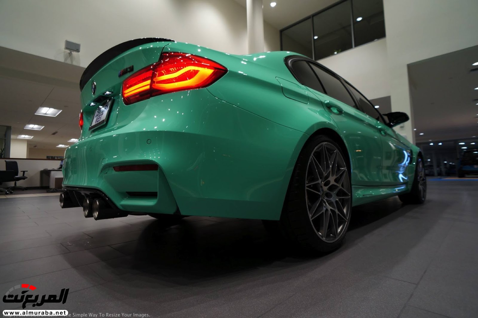 "بالصور" شاهد "بي إم دبليو" F80 M3 الخاصة بطلاء النعناع الأخضر BMW 104