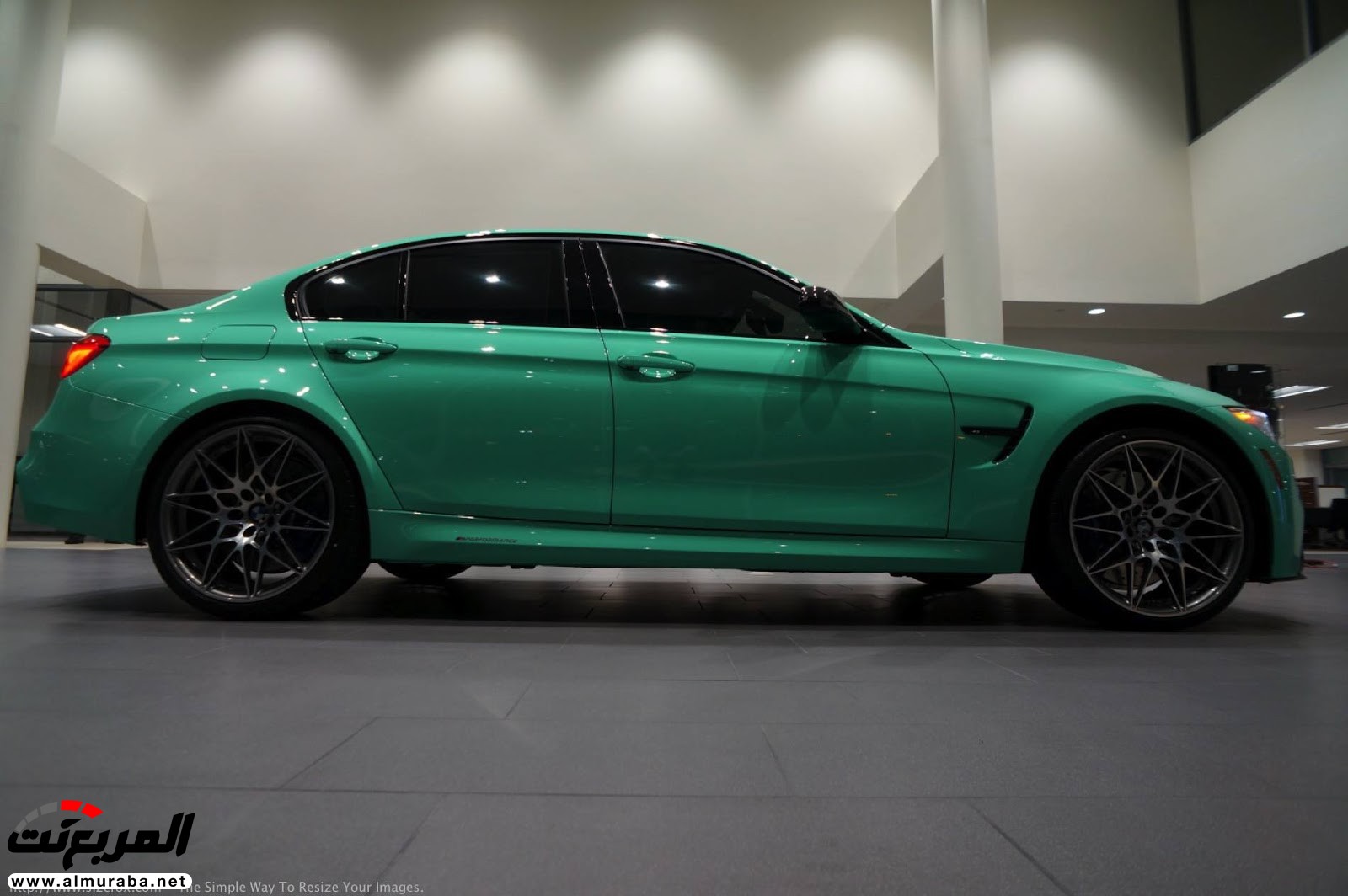 "بالصور" شاهد "بي إم دبليو" F80 M3 الخاصة بطلاء النعناع الأخضر BMW 110