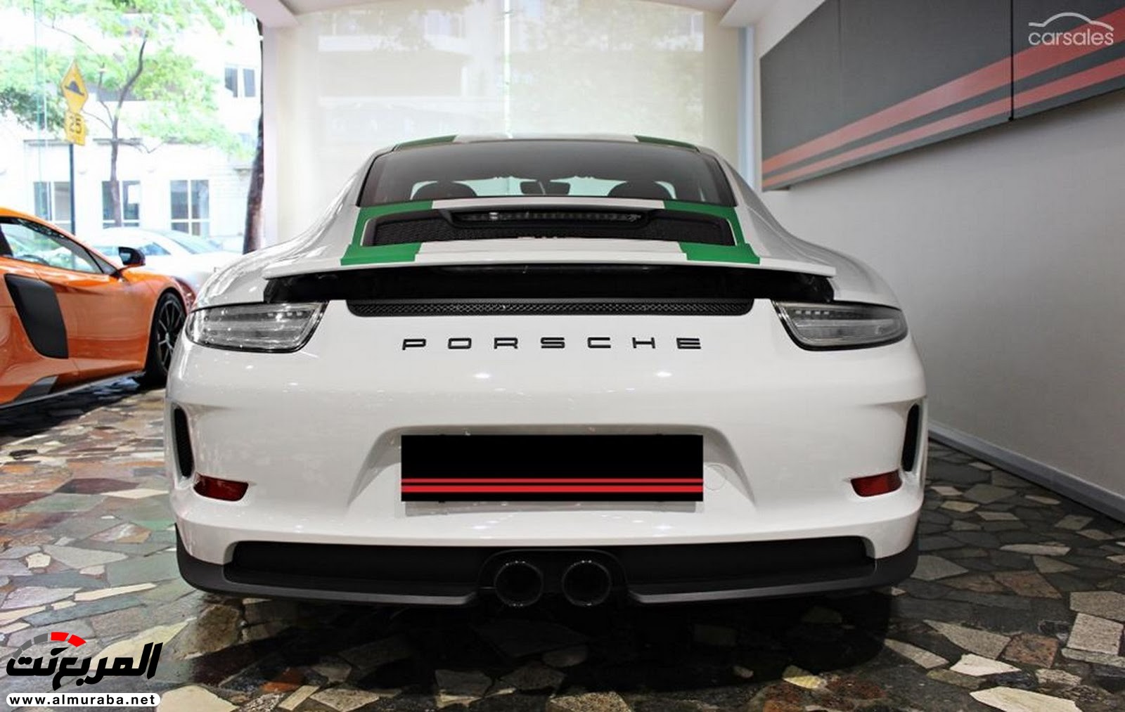 "بورش" 911 R معروضة للبيع مقابل 4.46 مليون ريال سعودي! Porsche 5