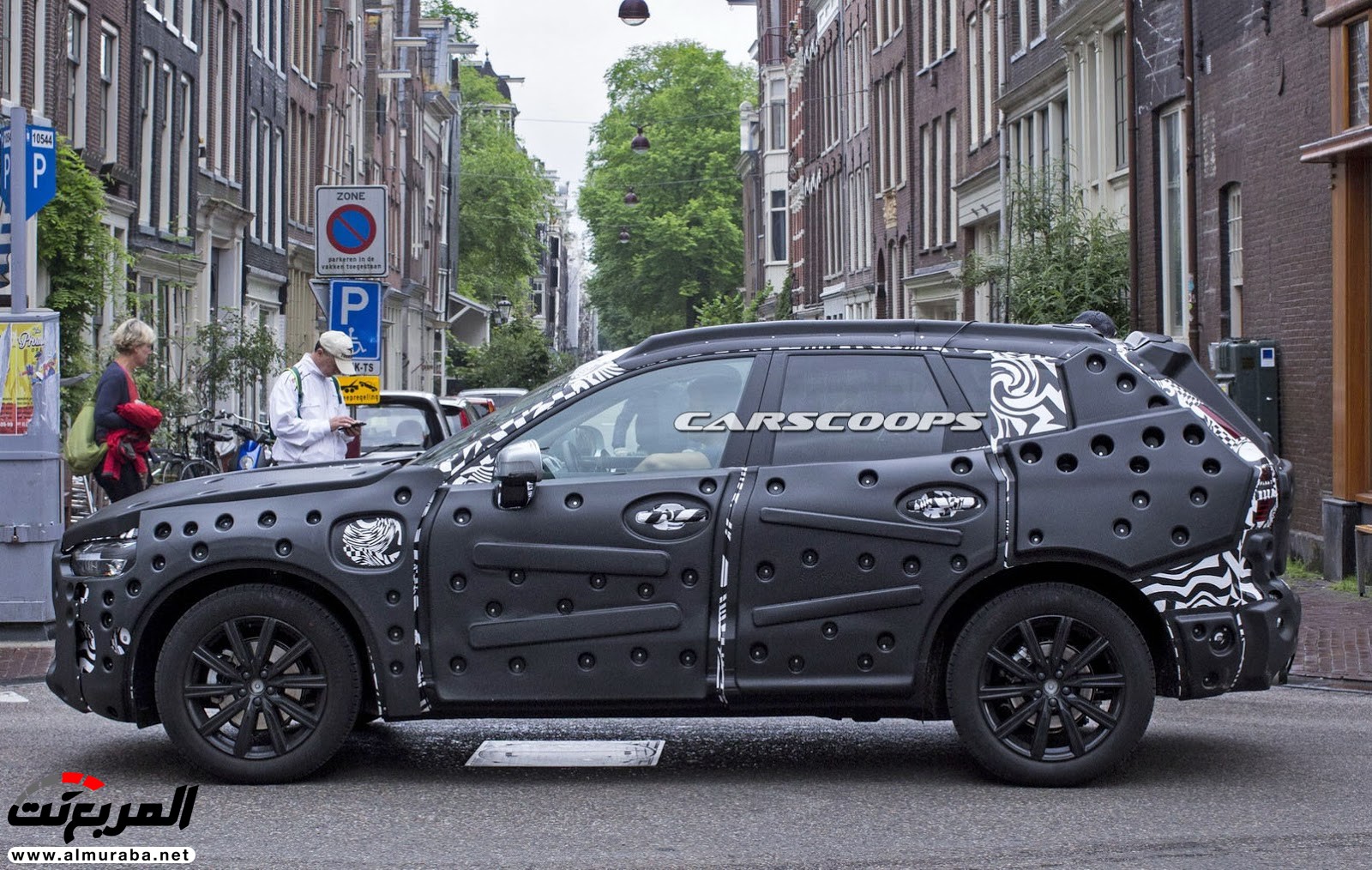 "فولفو" تصدر صورا تشويقية للإس يو في XC60 الجديدة كليا 2018 تمهيدًا لتدشينها بجنيف Volvo 10