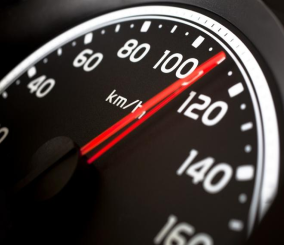 كيف يعمل عداد السرعة في تابلوه السيارة وماهي أبرز المشاكل التي قد يتعرض لها؟ 1