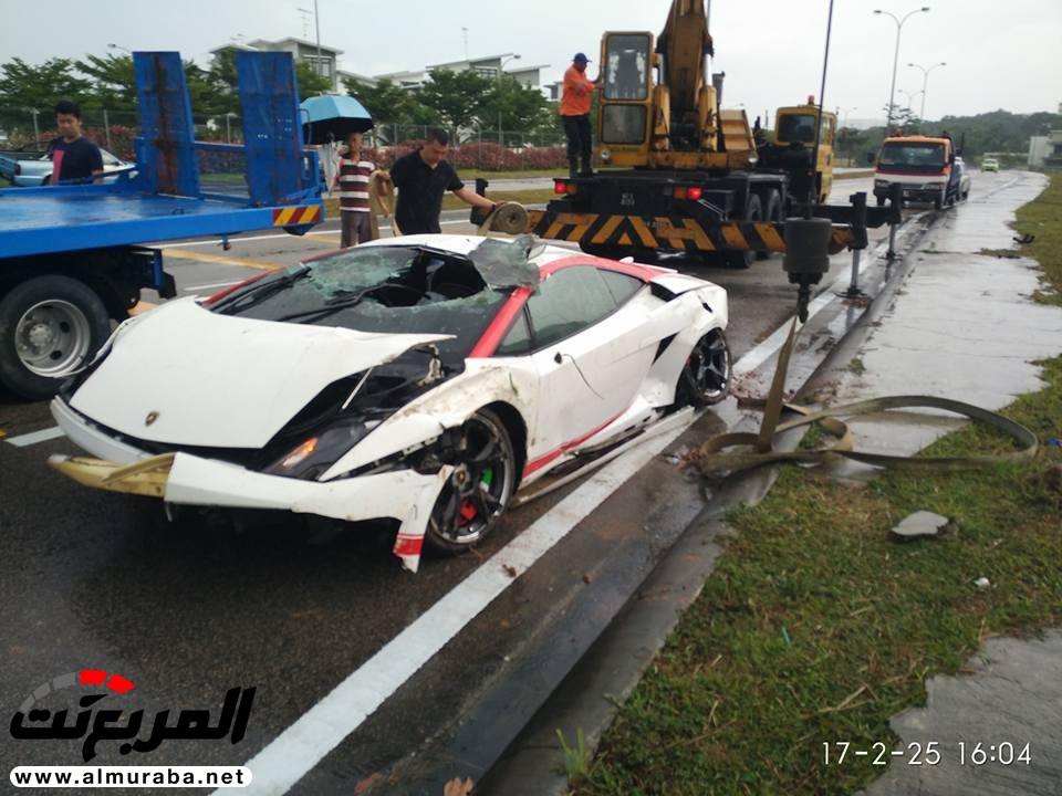"بالصور والفيديو" شاهد "لامبورجيني" جالاردو مملوكة لمراهق تدمر تماما في حادث بماليزيا Lamborghini Gallardo 11