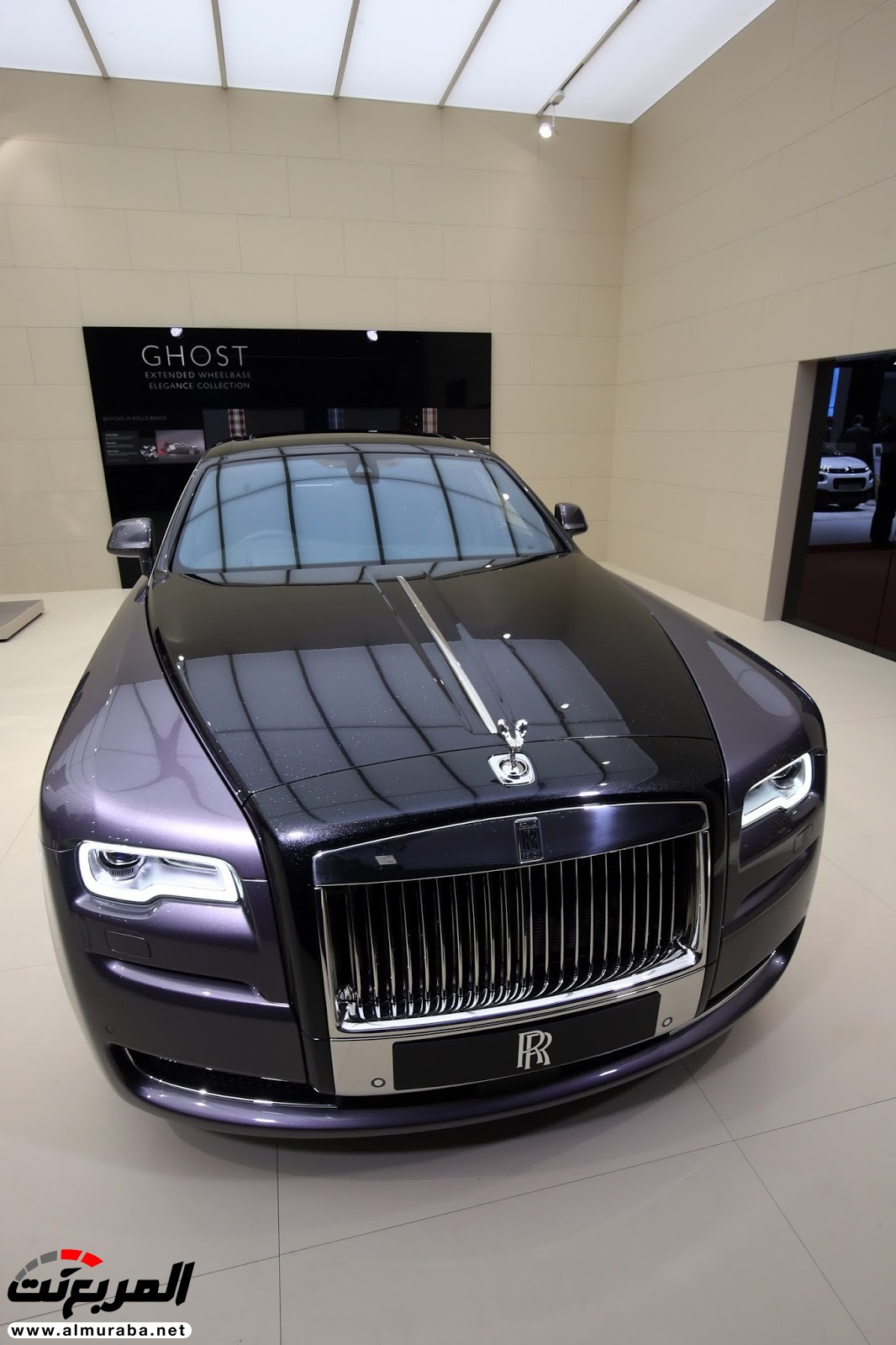 "رولز رويس" تجلب جوست إيليجانس المطلية بالألماس إلى معرض جينف Rolls-Royce Ghost Elegance 4