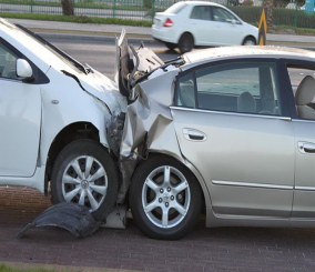 عدم تأمين مركبة تعليم القيادة يلزم مواطن بدفع 17 ألف ريال في حادث!