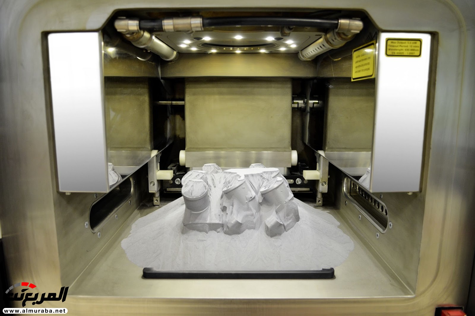 مرسيدس استطاعت تصنيع قطع غيار بطابعة 3D 2