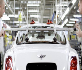 “فيديو” شاهد عملية تصنيع مولسان السيارة الفاخرة الأكبر من بين سيارات الشركة البريطانية العريقة بنتلي