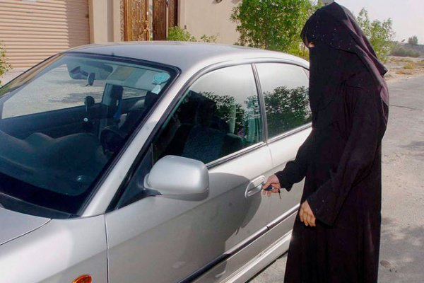 1470 سعودية استخرجن رخص قيادة من الأردن 7