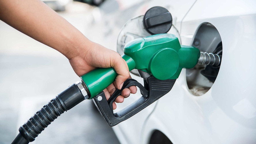 دراسة: السيارات تستهلك وقودا أعلى بنسبة 59% من المعدلات الرسمية