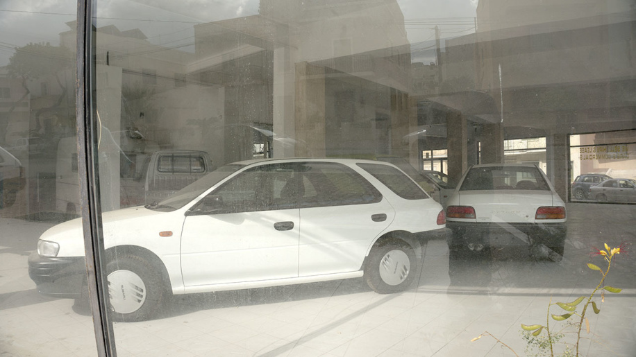 "بالصور" اكتشاف وكالة سيارات سوبارو بعد نسيانها 25 عاماً 3