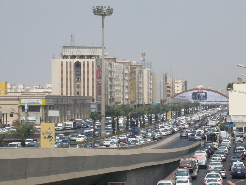 "تقرير" قطاع النقل يستهلك نحو 22% من إجمالي الطاقة الأولية المستهلكة في السعودية 4
