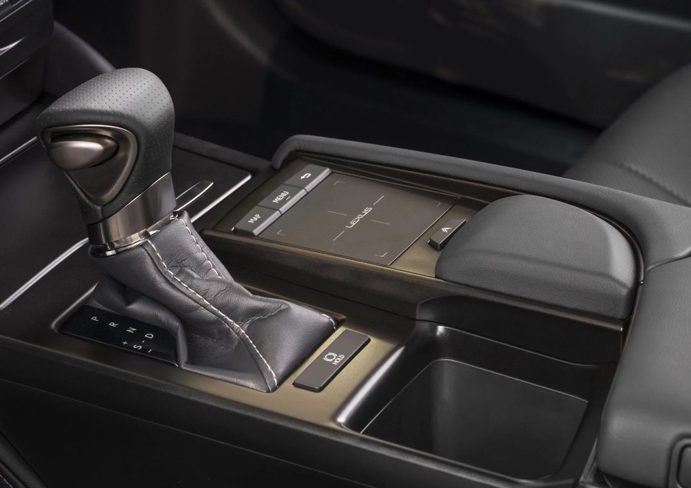 لكزس اي اس 2019 الشكل الجديد الجيل السابع تدشن نفسها رسمياً Lexus ES 23