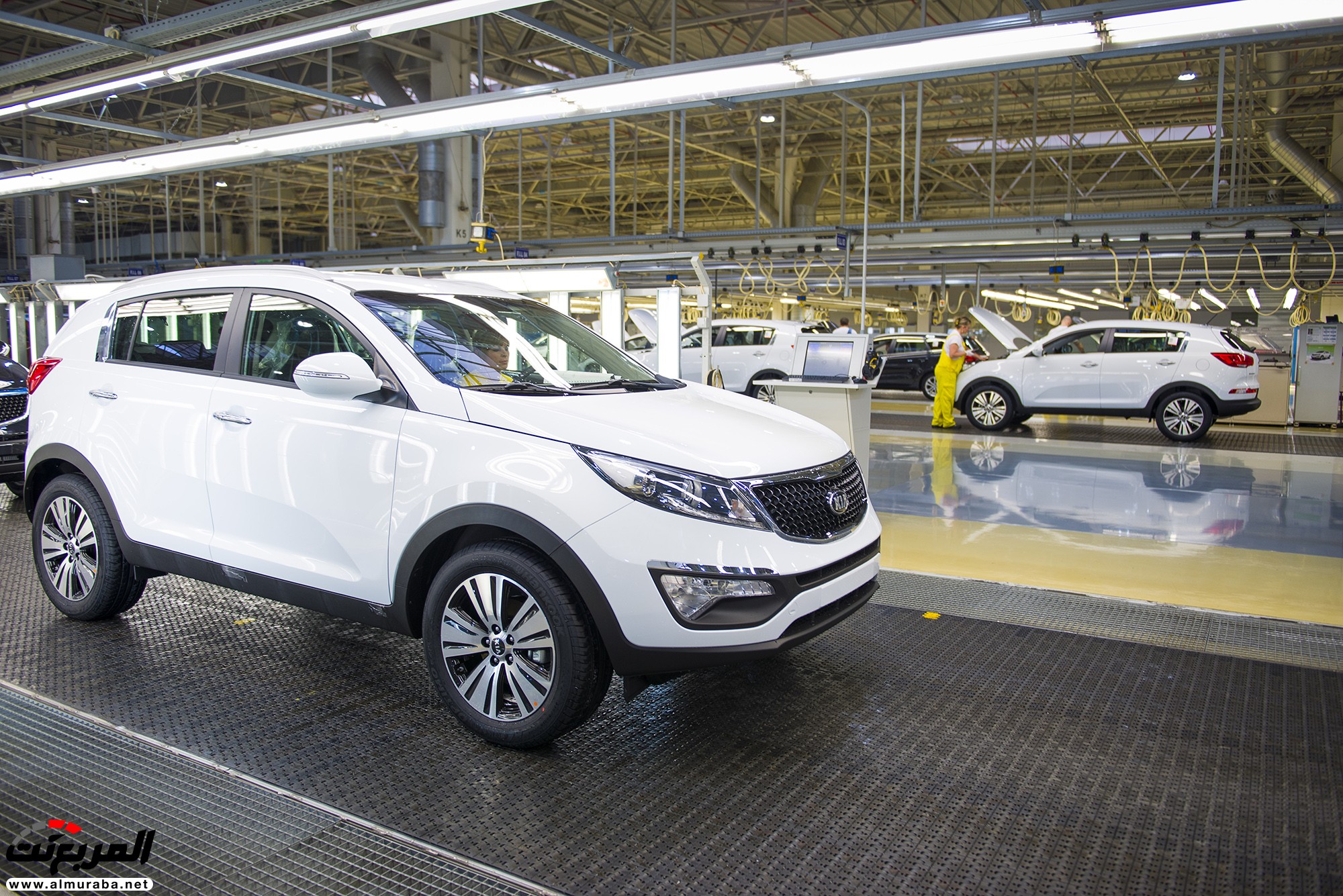 "تقرير" شاهد مراحل تطور شركة كيا موتورز الكورية الجنوبية من الماضي إلى الحاضر 11
