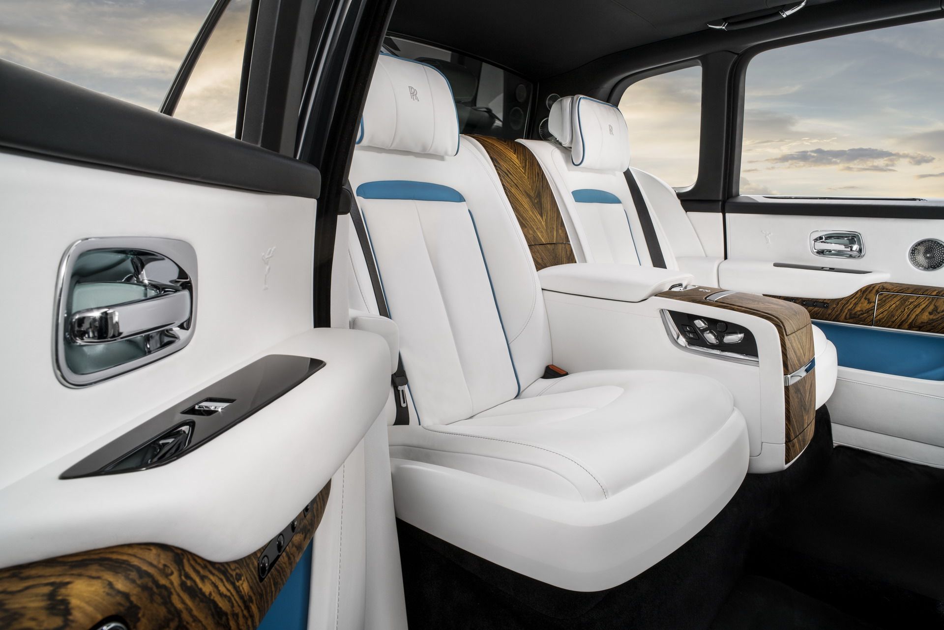 رولز رويس كولينان 2019 افخم SUV في العالم + اهم التقنيات والمواصفات 5