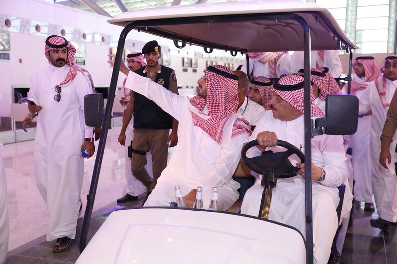 جولة نائب أمير مكة المكرمة لتفقد إستعداد مطار الملك عبدالعزيز الدولي الجديد للعمل 5