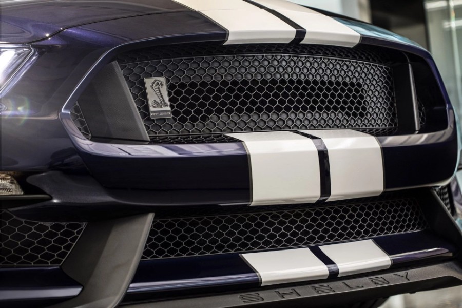 فورد شيلبي موستانج GT350 موديل 2019 تكشف نفسها بقوة 526 حصان 11