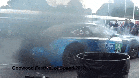 “بالفيديو” اشتعال لكزس RC F GT3 خلال مهرجان جودوود للسرعة 2018
