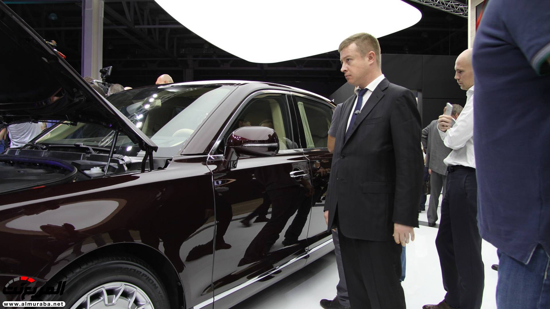 "70 صورة" تدشين سيارة الرئيس الروسي قبل وصولها للأسواق ومنافسة رولز رويس 201