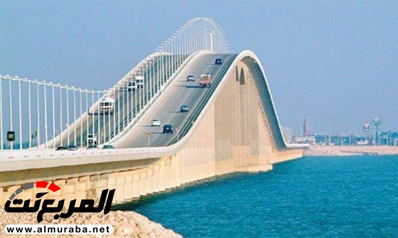 مرور السيارات عكس السير بجسر الملك فهد لا يعدُّ مخالفة 2