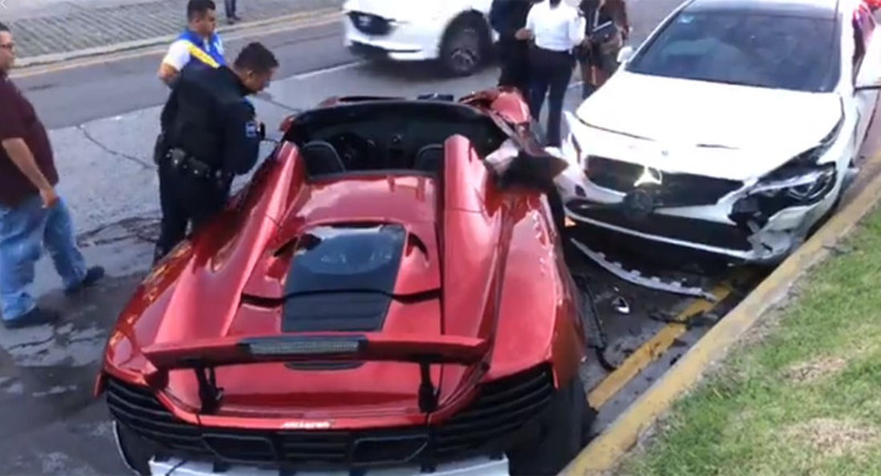 “بالفيديو” حادث تصادم بين مكلارين 650S سبايدر ومرسيدس CLA بالمكسيك
