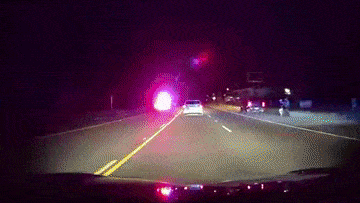 "بالفيديو" تيسلا موديل S تصطدم بنيسان SUV أثناء القيادة الذاتية 3