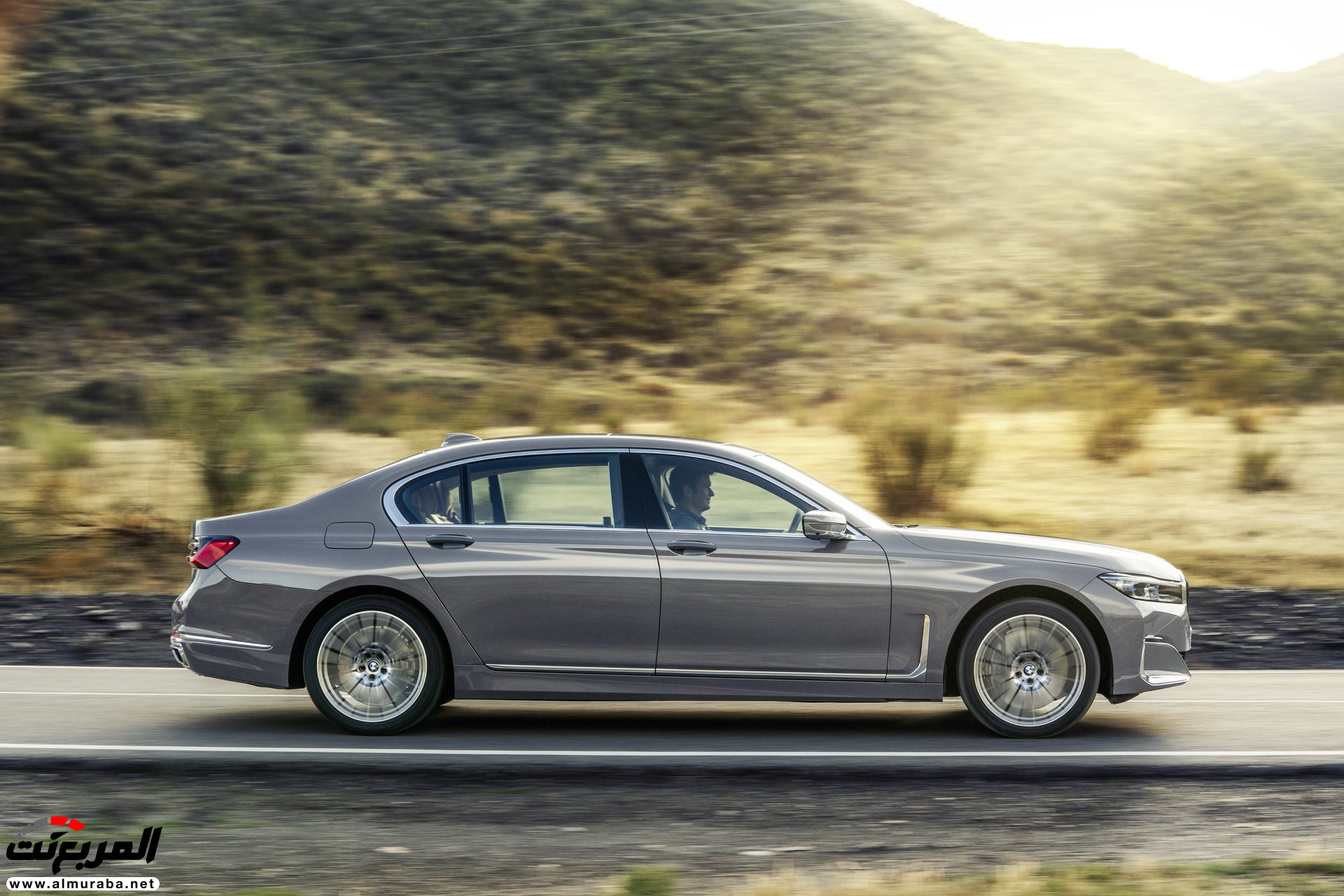 بي ام دبليو الفئة السابعة 2020 المحدثة تكشف نفسها رسمياً "صور ومواصفات" BMW 7 Series 75