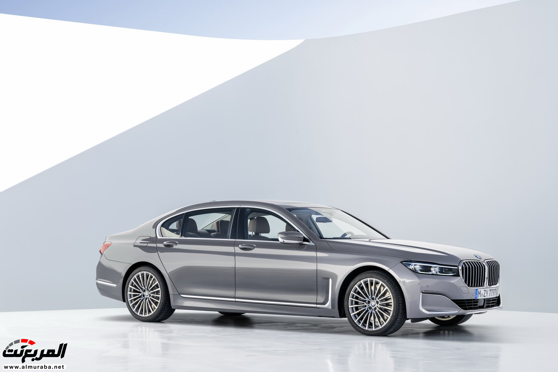 بي ام دبليو الفئة السابعة 2020 المحدثة تكشف نفسها رسمياً "صور ومواصفات" BMW 7 Series 83