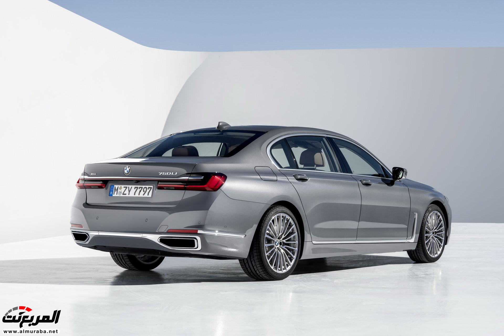 بي ام دبليو الفئة السابعة 2020 المحدثة تكشف نفسها رسمياً "صور ومواصفات" BMW 7 Series 300
