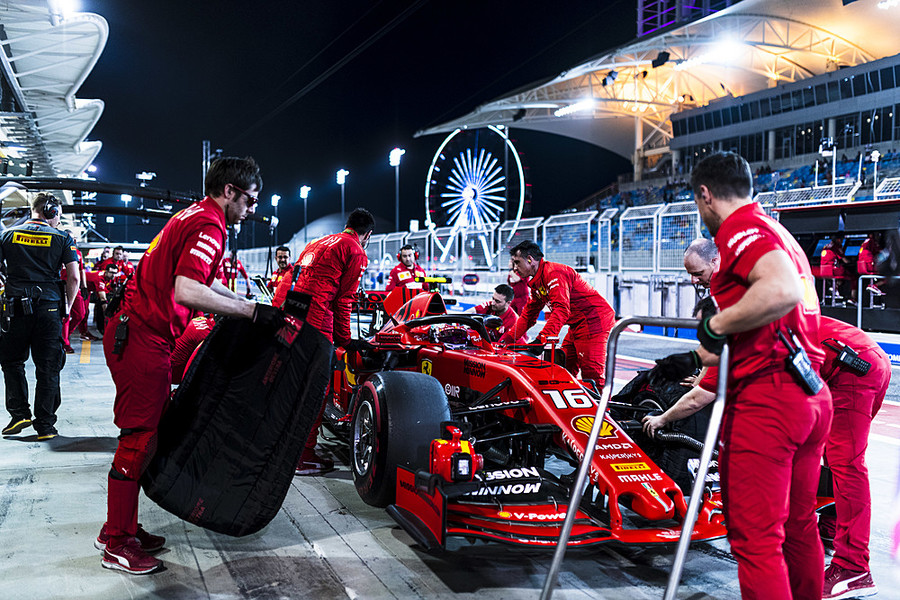 الفيراري تسيطر على تجارب الجمعة لسباق البحرين للفورمولا 1 1