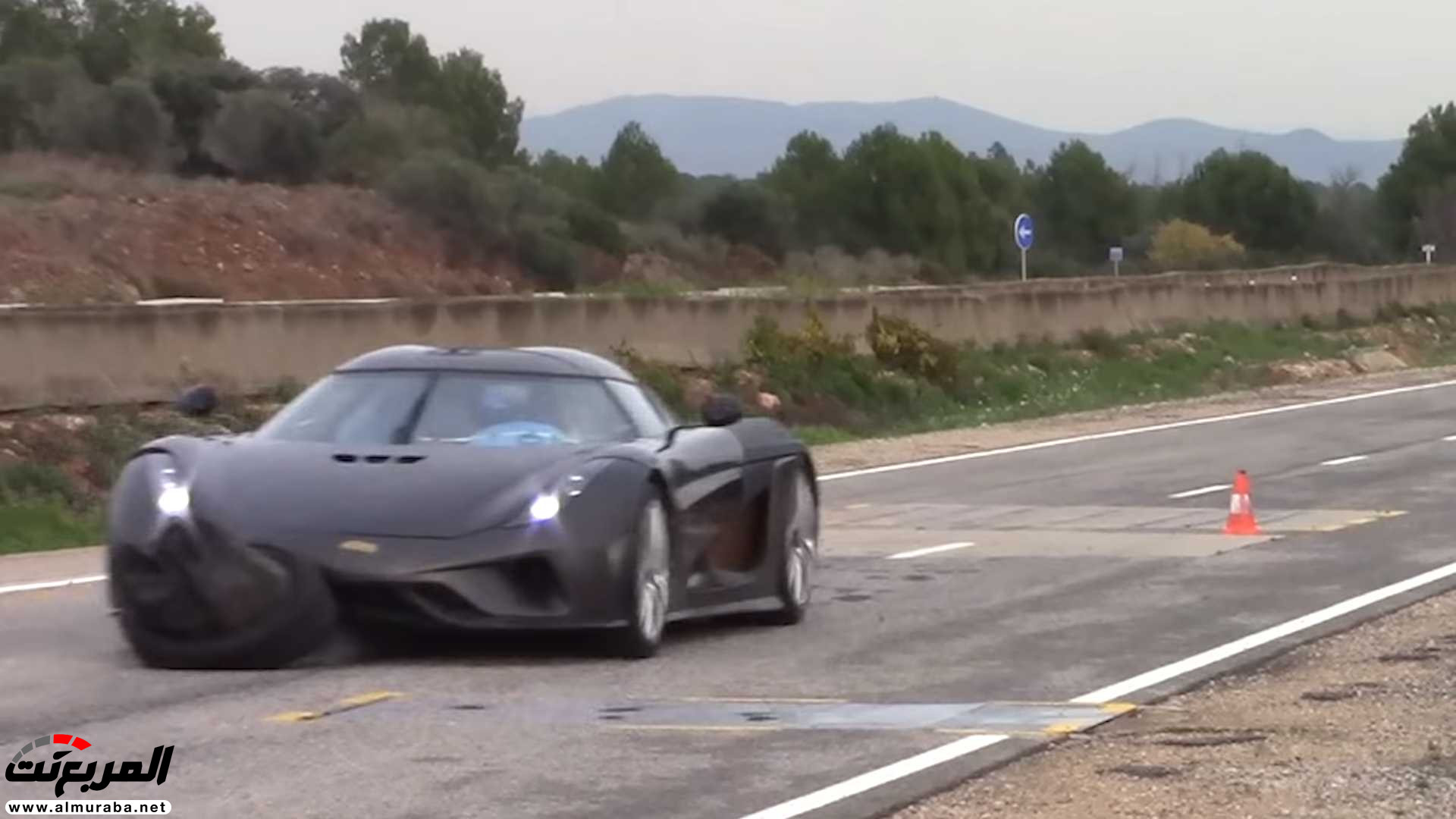 "بالفيديو" اختبار تصادم سيارة كوينيجسيج بقيمة 7.5 مليون ريال! 28