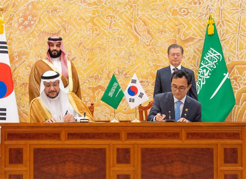 ولي العهد والرئيس الكوري يشهدان توقيع مذكرات تفاهم شملت السيارات 17