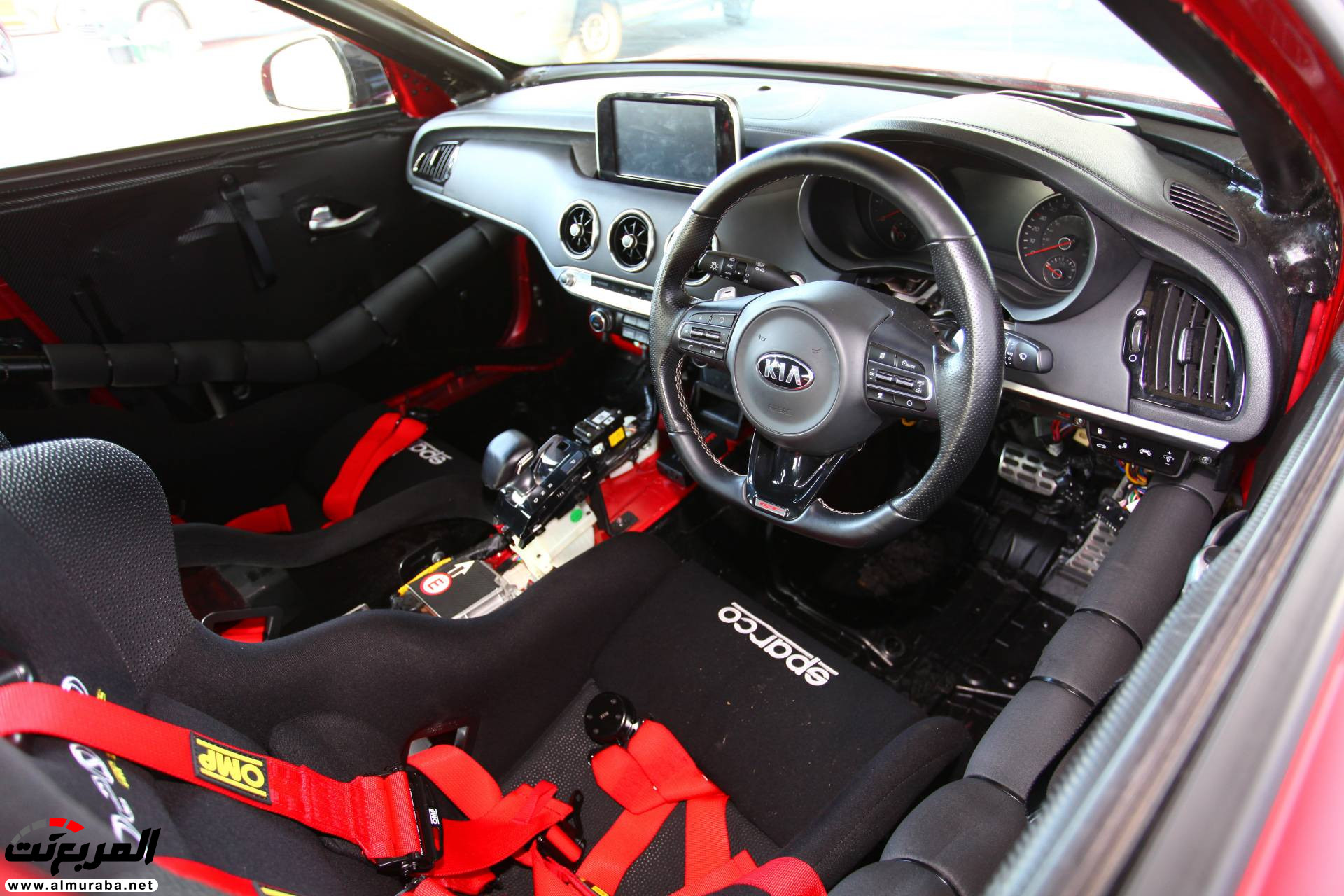 كيا ستينجر GT S تتحول إلى سيارة سباق اختبارية 24