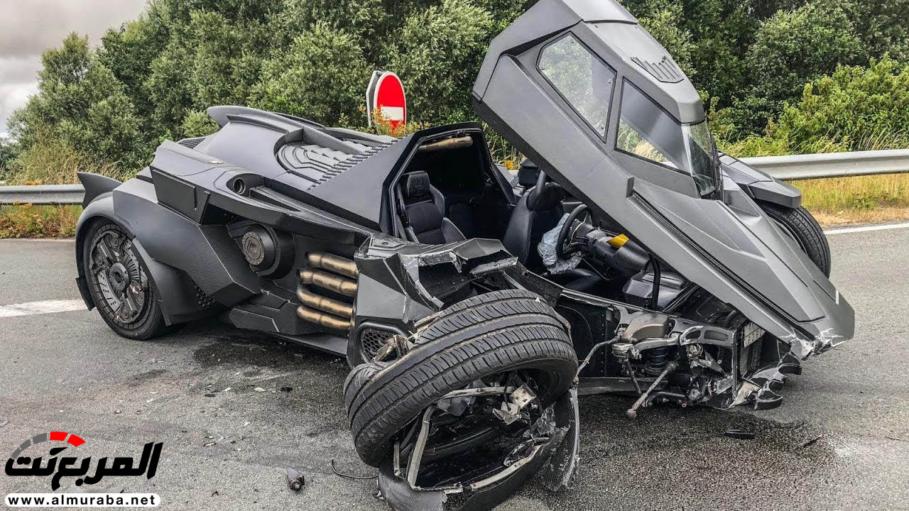 "بالفيديو والصور" تحطم سيارة باتمان من لامبورجيني في حادث خطير 17