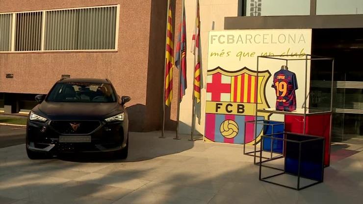 تعرف على علامة السيارات شريكة نادي برشلونة البديلة لاودي 5