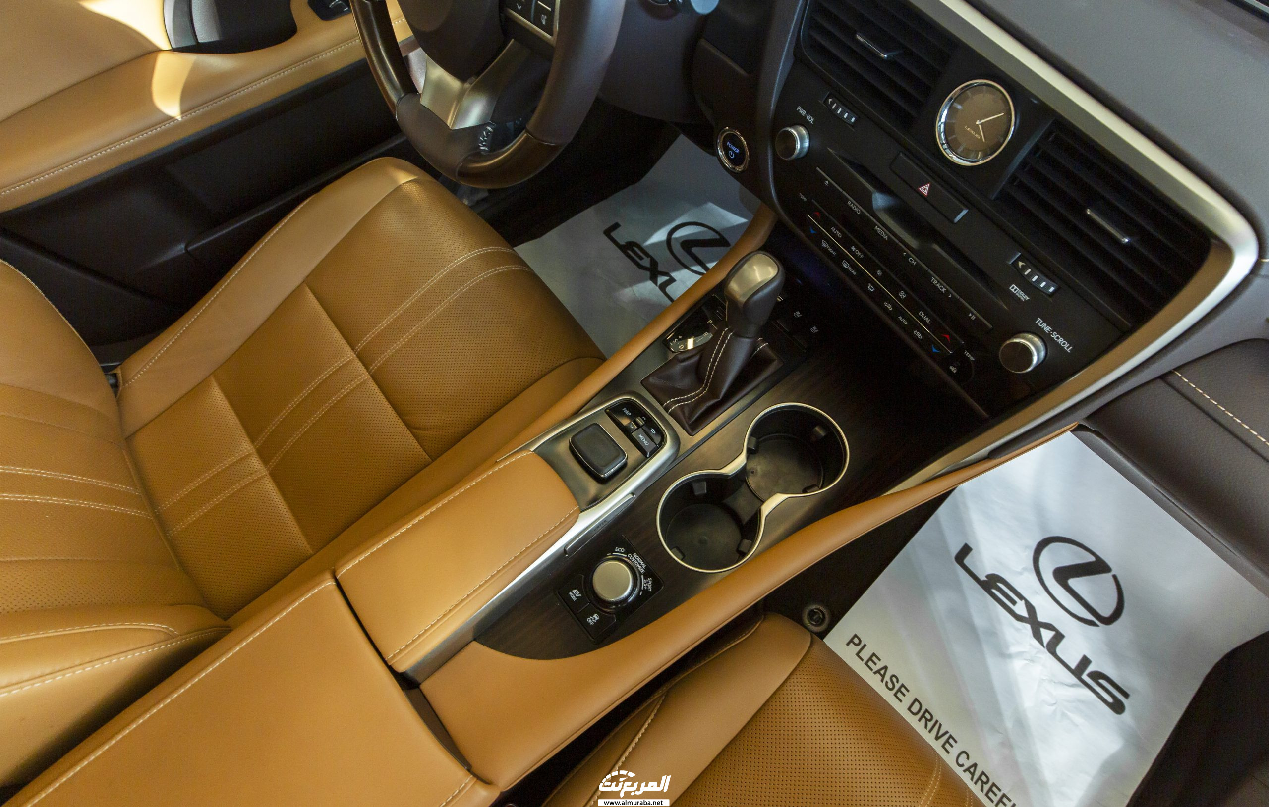 صور لكزس ار اكس 2020 في جلسة تصوير خاصة Lexus RX 21