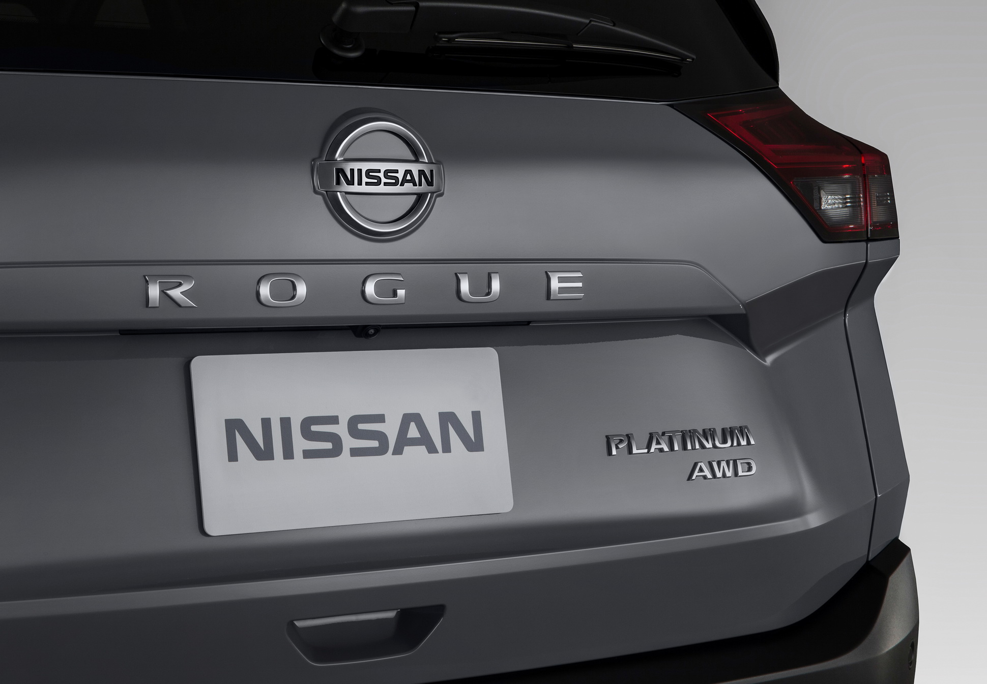 مواصفات نيسان اكس تريل 2021 وأهم المميزات Nissan X-Trail 77