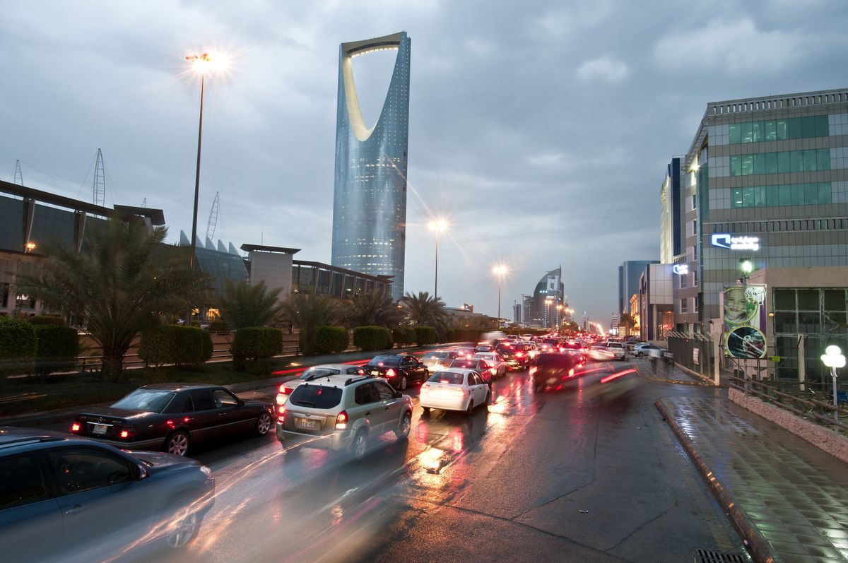 انخفاض واردات المركبات إلى السعودية بمقدار 64% 1