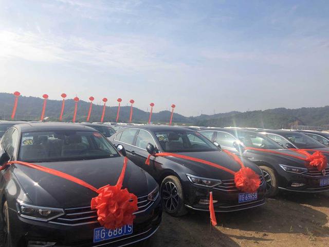 شركة صينية تمنح موظفيها 4,116 سيارة مجاناً! 4