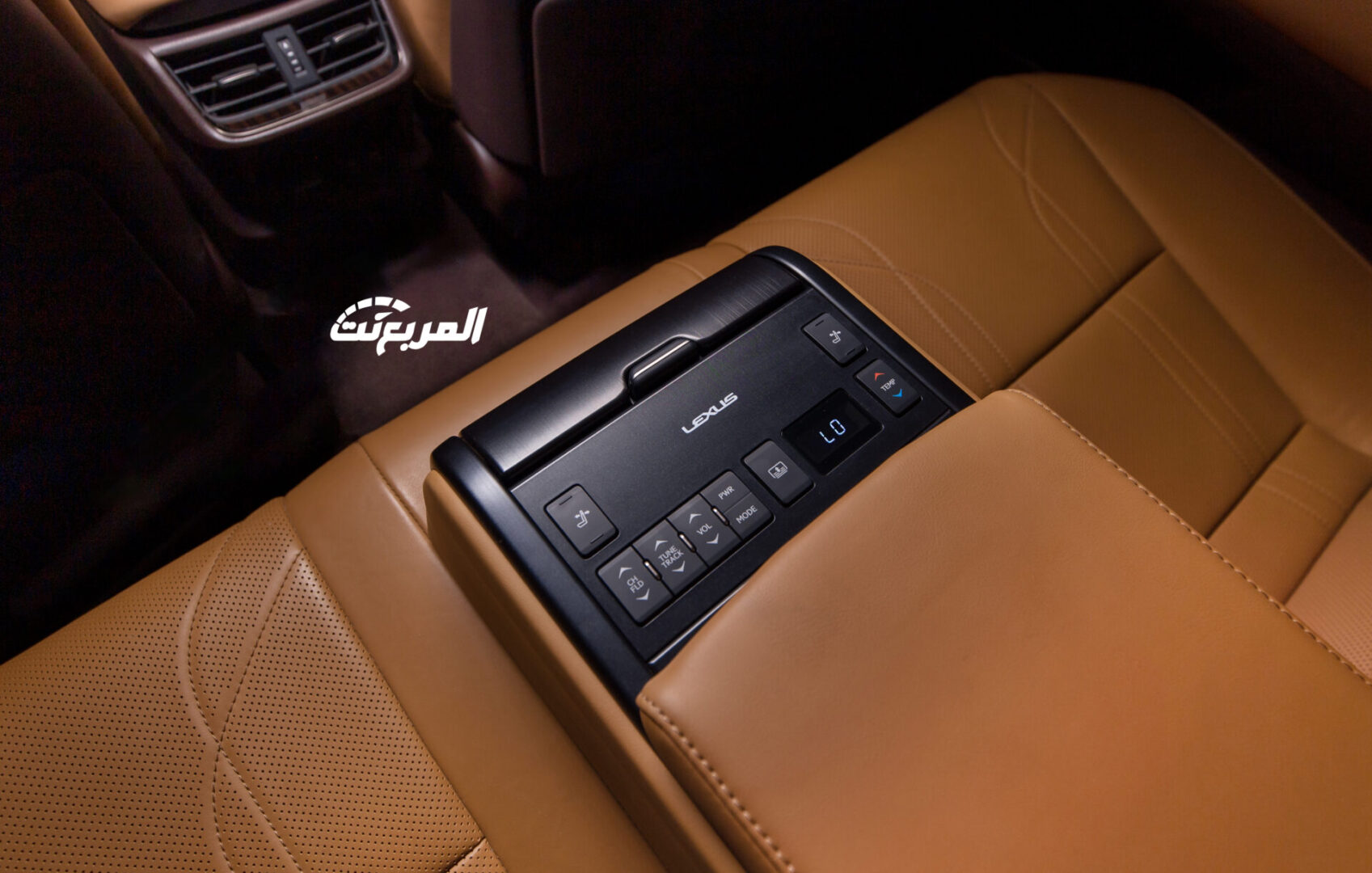 تعرف على مميزات وأسعار لكزس ES 2021 في السعودية Lexus 15