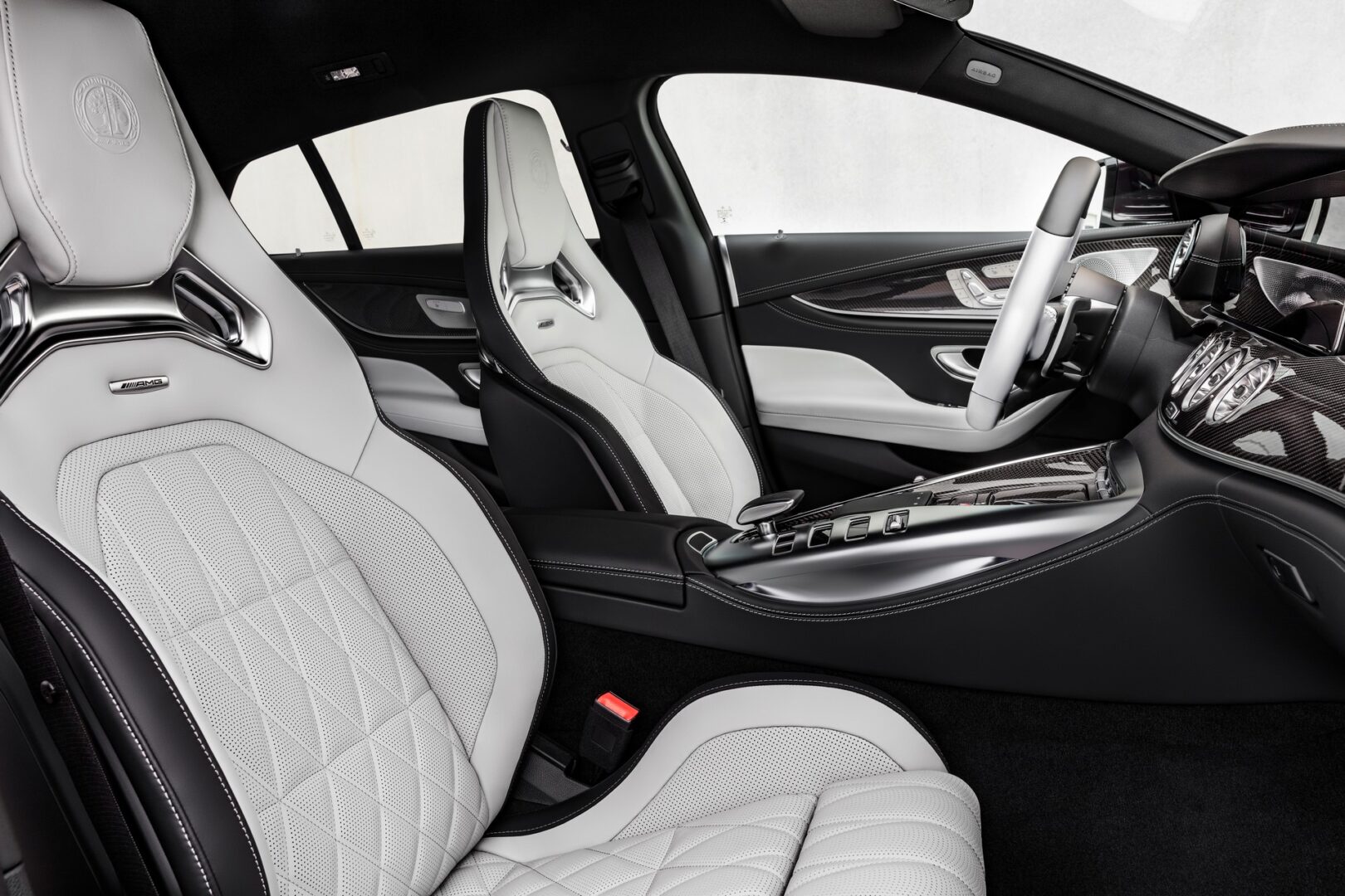 مرسيدس AMG GT كوبيه 4 أبواب فيس ليفت 2022 تنطلق رسمياً 5