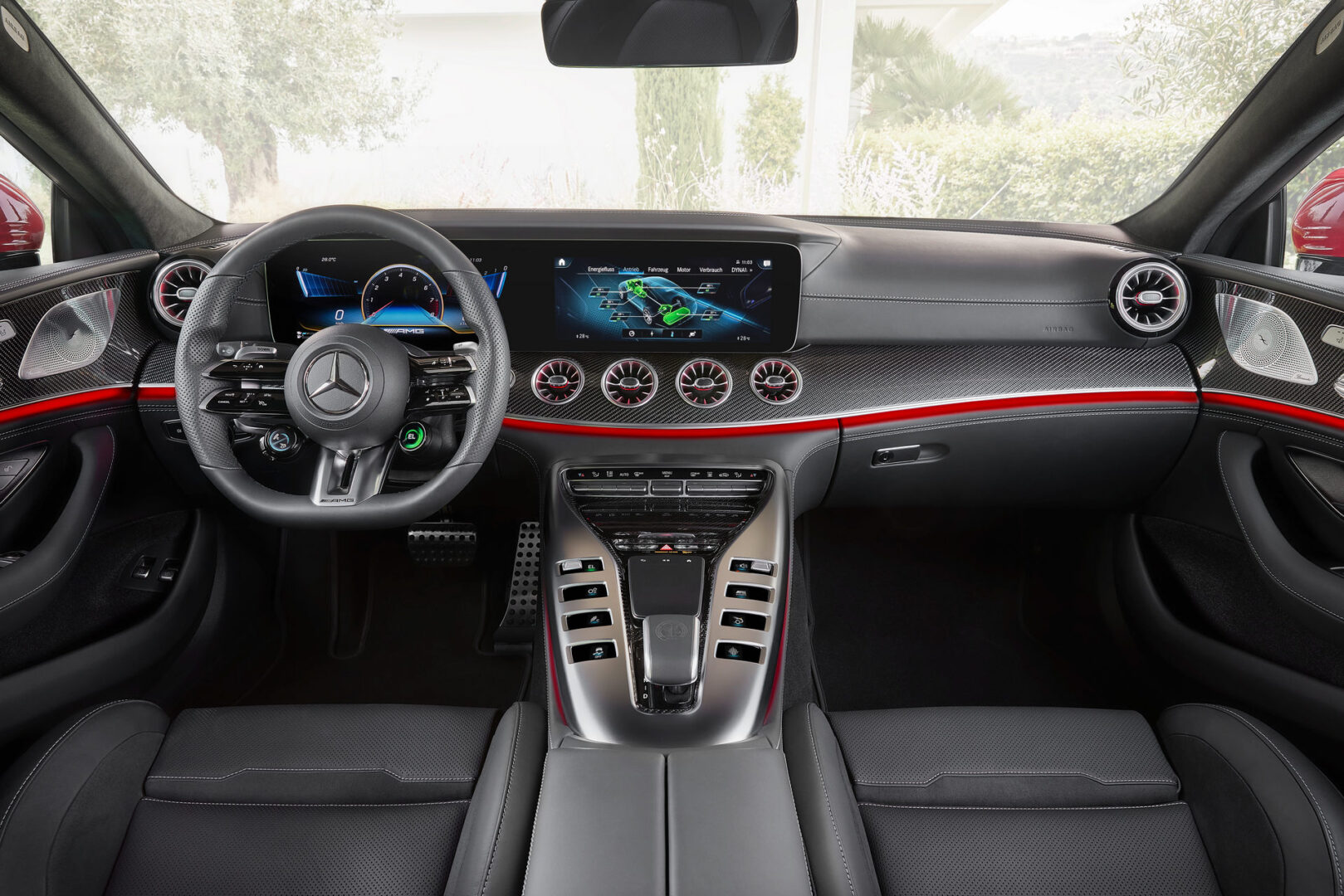 مرسيدس AMG GT 63 إي بيرفورمانس 2022 تنطلق بقوة 831 حصان! 32