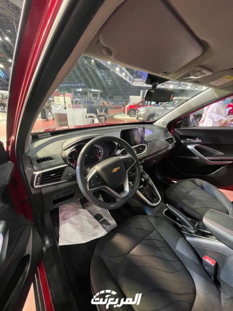 الجميح تستعرض سيارات جنرال موتورز في معرض جدة الدولي 2021 125