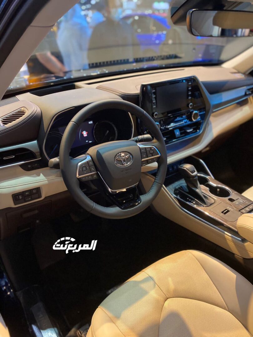 سيارات «تويوتا عبداللطيف جميل» في معرض جدة الدولي للسيارات 2021 21